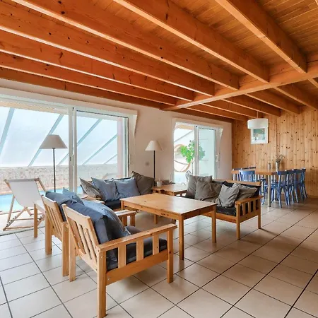 à 600m De La Mer, Maison Pour 8adultes,3enfants
