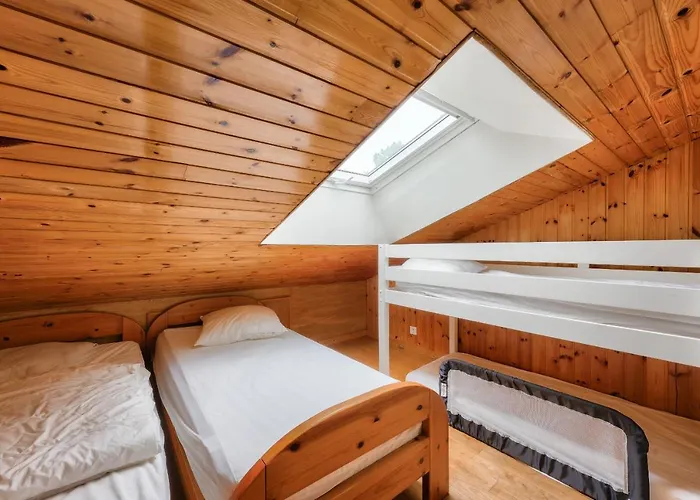 A 600m De La Mer, Maison Pour 8adultes,3enfants